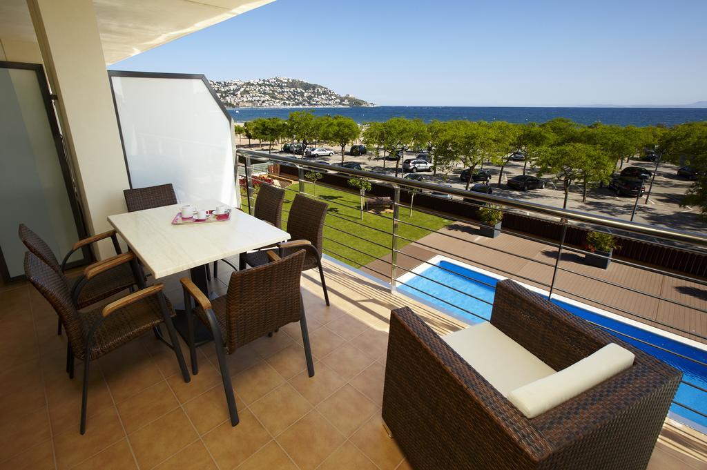 Apartaments Terraza - Salata Mar Roses Ngoại thất bức ảnh